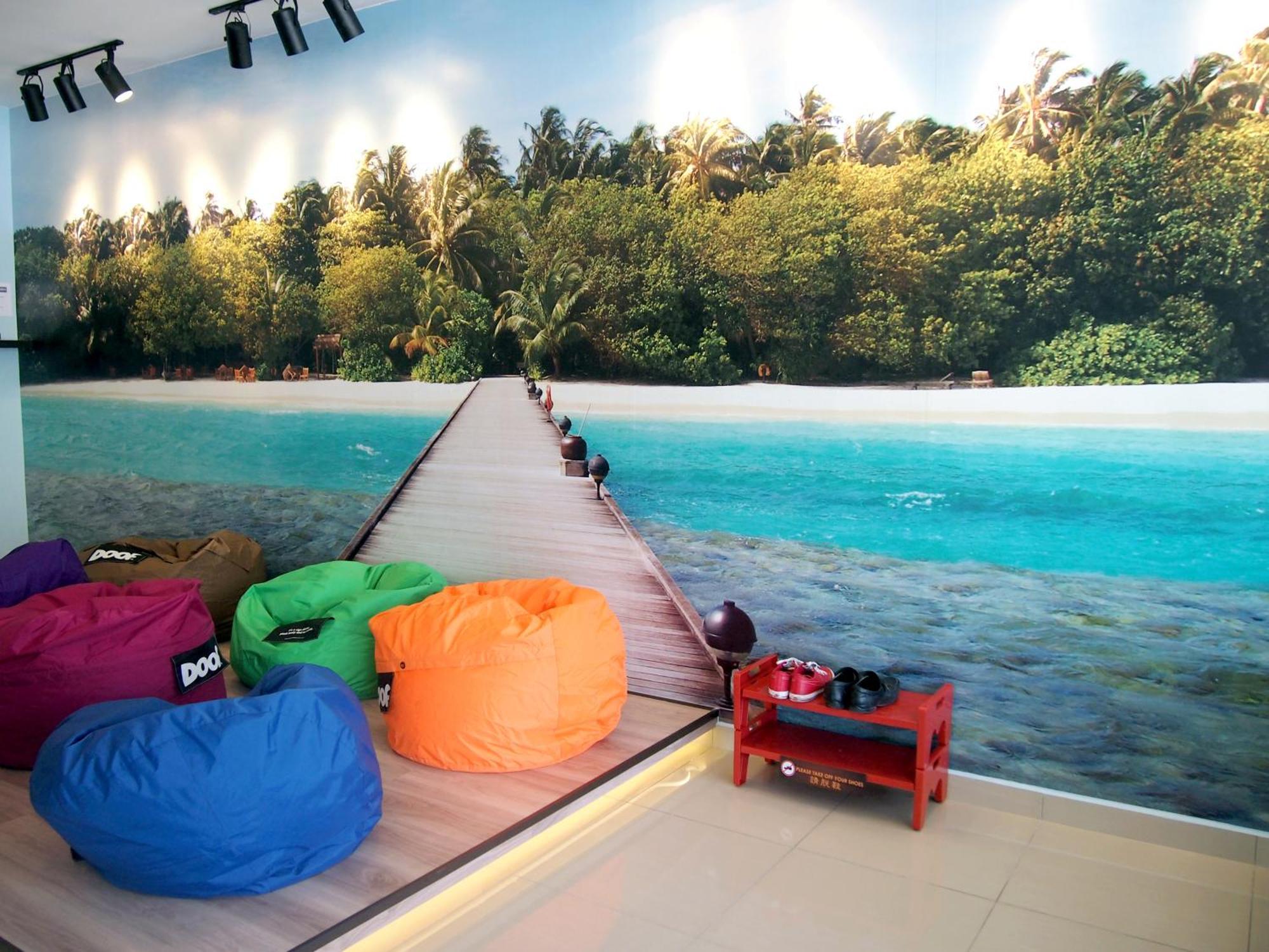 Sri Packers Hotel Bandar Baru Enstek Exterior photo